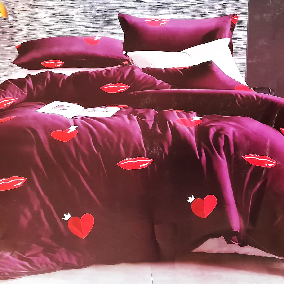 LENJERIE DE PAT COCOLINO – HEARTS AND LIPS